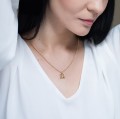 Naszyjnik z wisiorkiem pszczołą