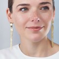Artystyczne, długie kolczyki na sztyfcie z kolekcji Moon MOK34-1 ORSKA
