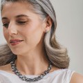 Srebrna kolia z kryształami z kolekcji Soda ORSKA