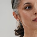 Srebrne kolczyki listki na sztyft z kolekcji Bery BEK24-2 ORSKA