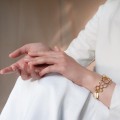 Złota bransoletka z kolekcji Apis polskiej marki ORSKA